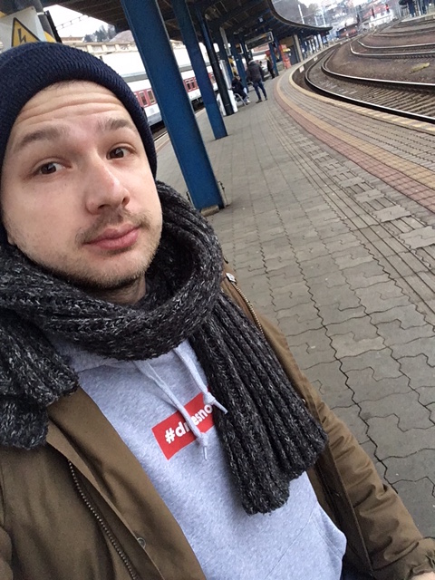 Cestovanie vo vlaku selfie