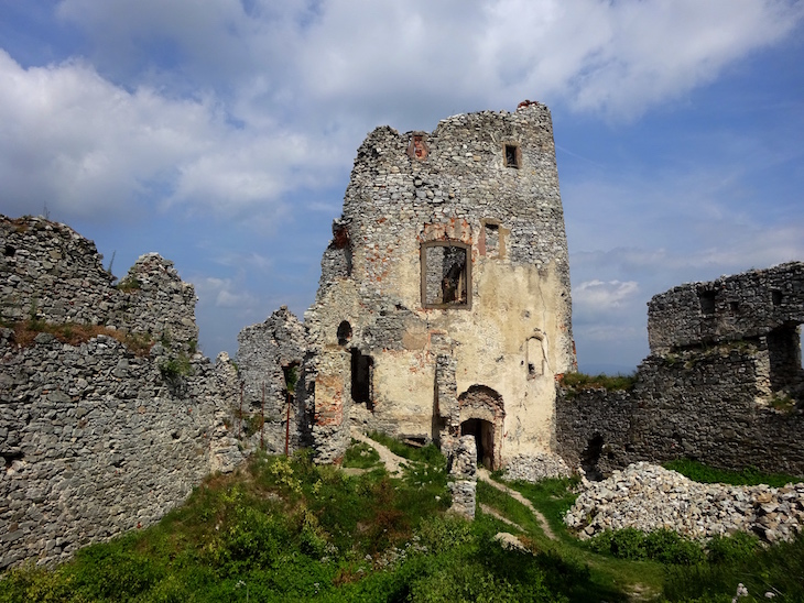 Zrúcaniny hradov - Gýmeš