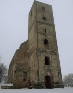 Kostolíky na Slovensku - Zrúcaniny Kostola a kláštora sv. Kataríny Alexandrijskej pri Dechticiach