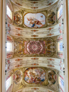 Bazilika Sedembolestnej Panny Márie v Šaštíne-Strážach